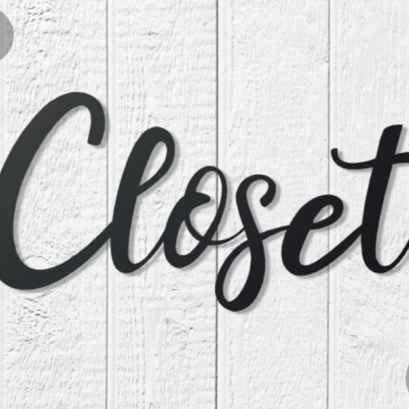 Meet your Posher, Mckenna - Picture 1 of 1